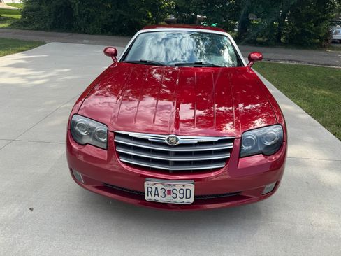Used 2005 Chrysler Crossfire Limited RWD image 6