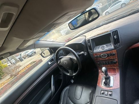 Used 2009 INFINITI G37 x Coupe w/ Premium Pkg image 11