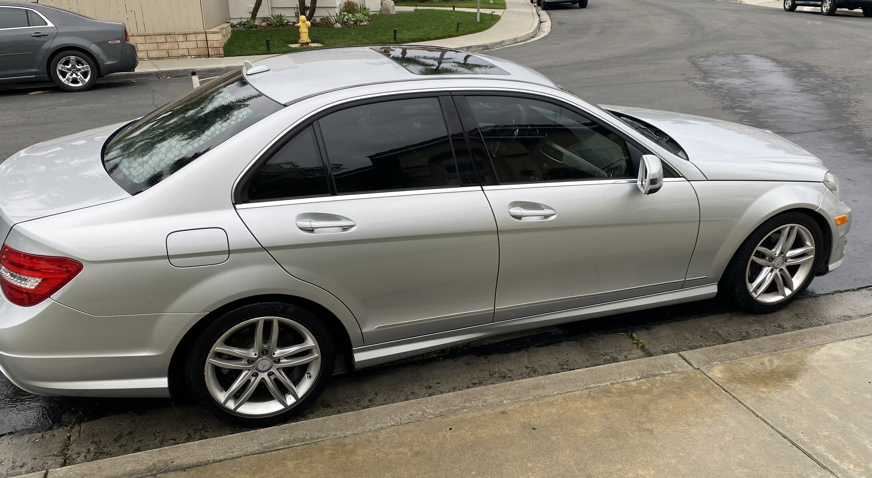 Used 2013 Mercedes-Benz C 250 Sedan image 5