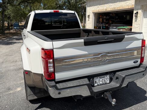 Used 2020 Ford F350 King Ranch w/ Chrome Package AWD/4WD image 5