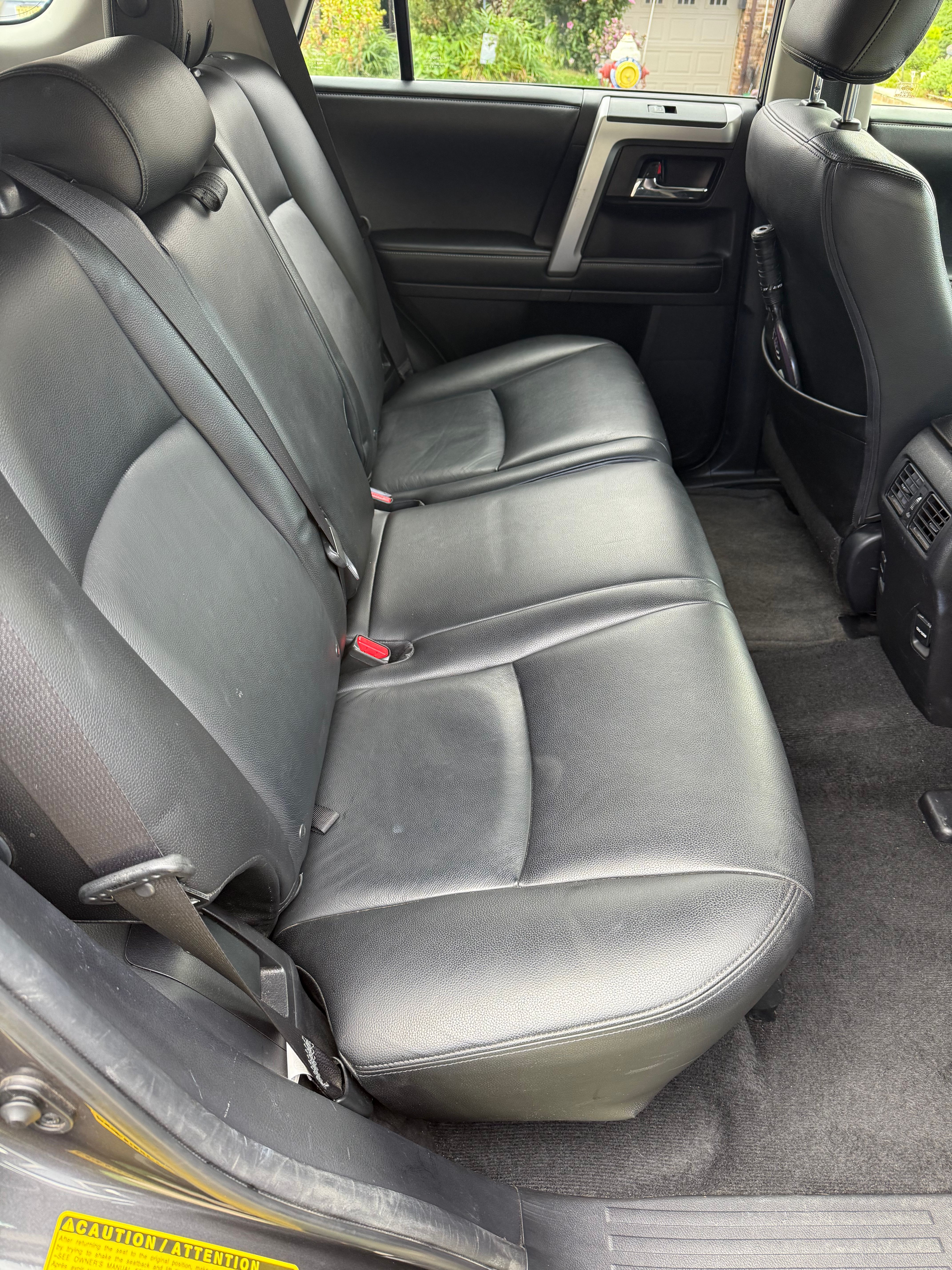 Used 2015 Toyota 4Runner SR5 AWD/4WD image 16
