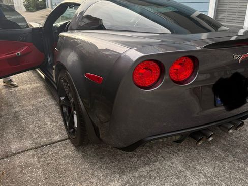 Used 2011 Chevrolet Corvette Grand Sport w/ Preferred Equipment Group image 13