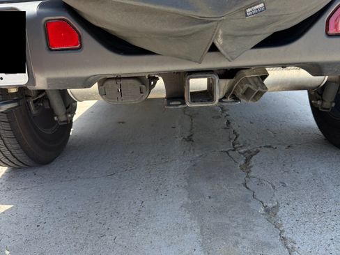 Used 2020 Jeep Wrangler Unlimited Sahara AWD/4WD image 17