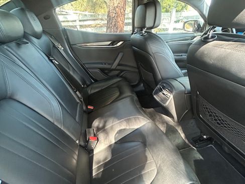 Used 2017 Maserati Ghibli image 17