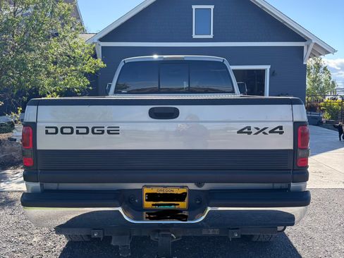 Used 2001 Dodge Ram 2500 Truck 4x4 Quad Cab image 5