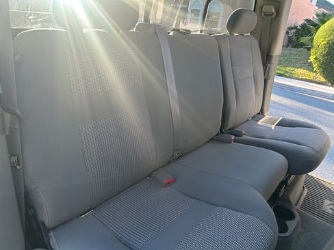 Used 2007 Dodge Ram 2500 Truck SLT w/ Quad Cab Big Horn Value Group image 11