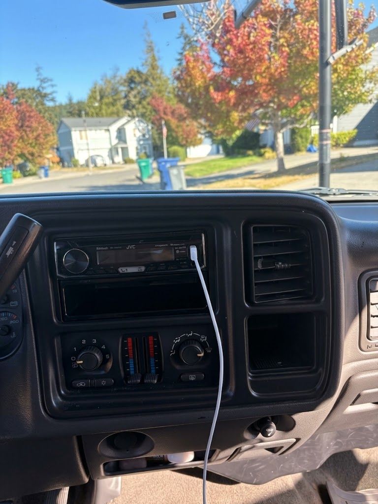 Used 2006 GMC Sierra 1500 SLE RWD image 9