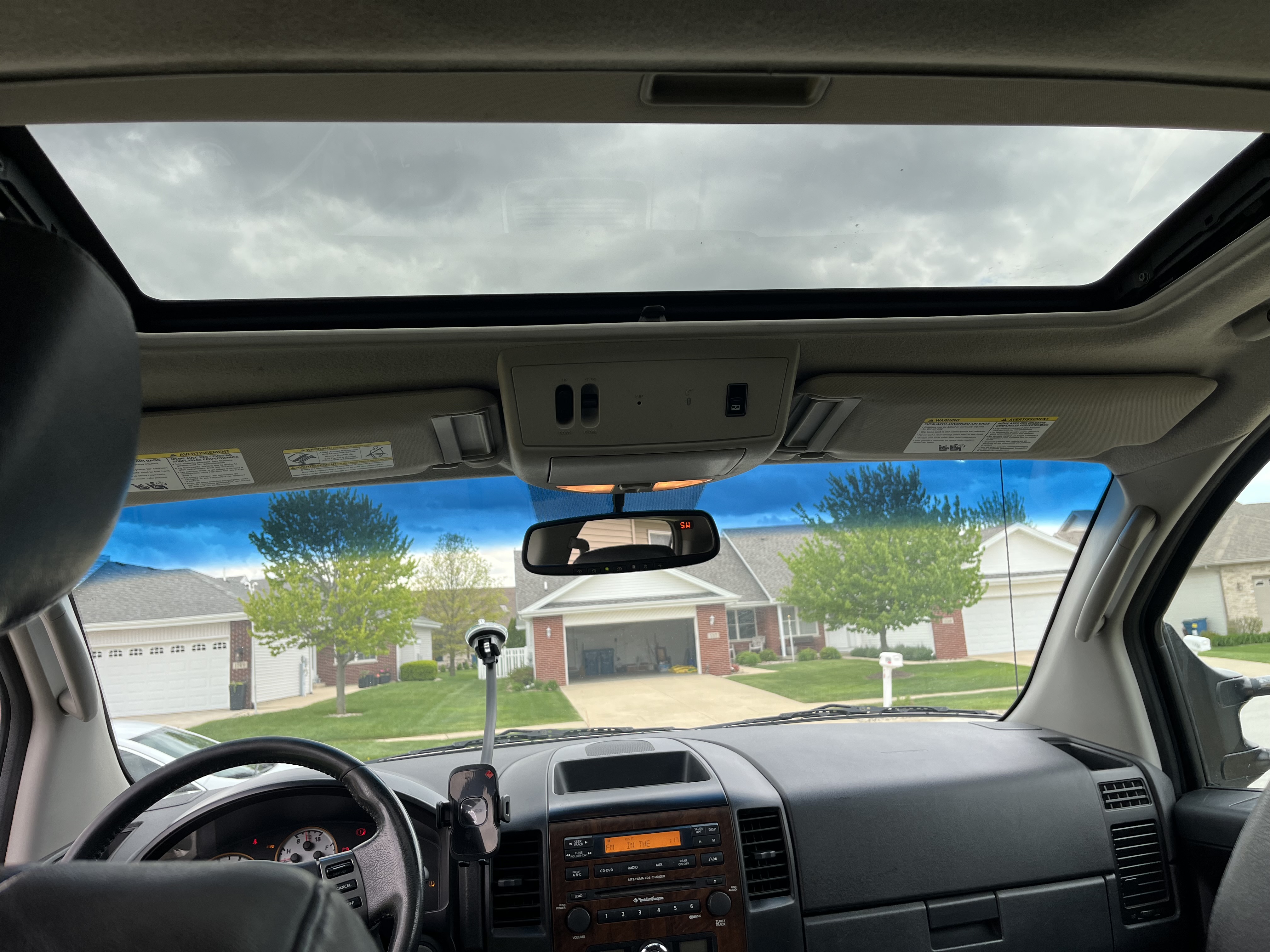 Used 2010 Nissan Titan XE AWD/4WD image 12