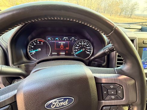 Used 2020 Ford F350 Limited image 16