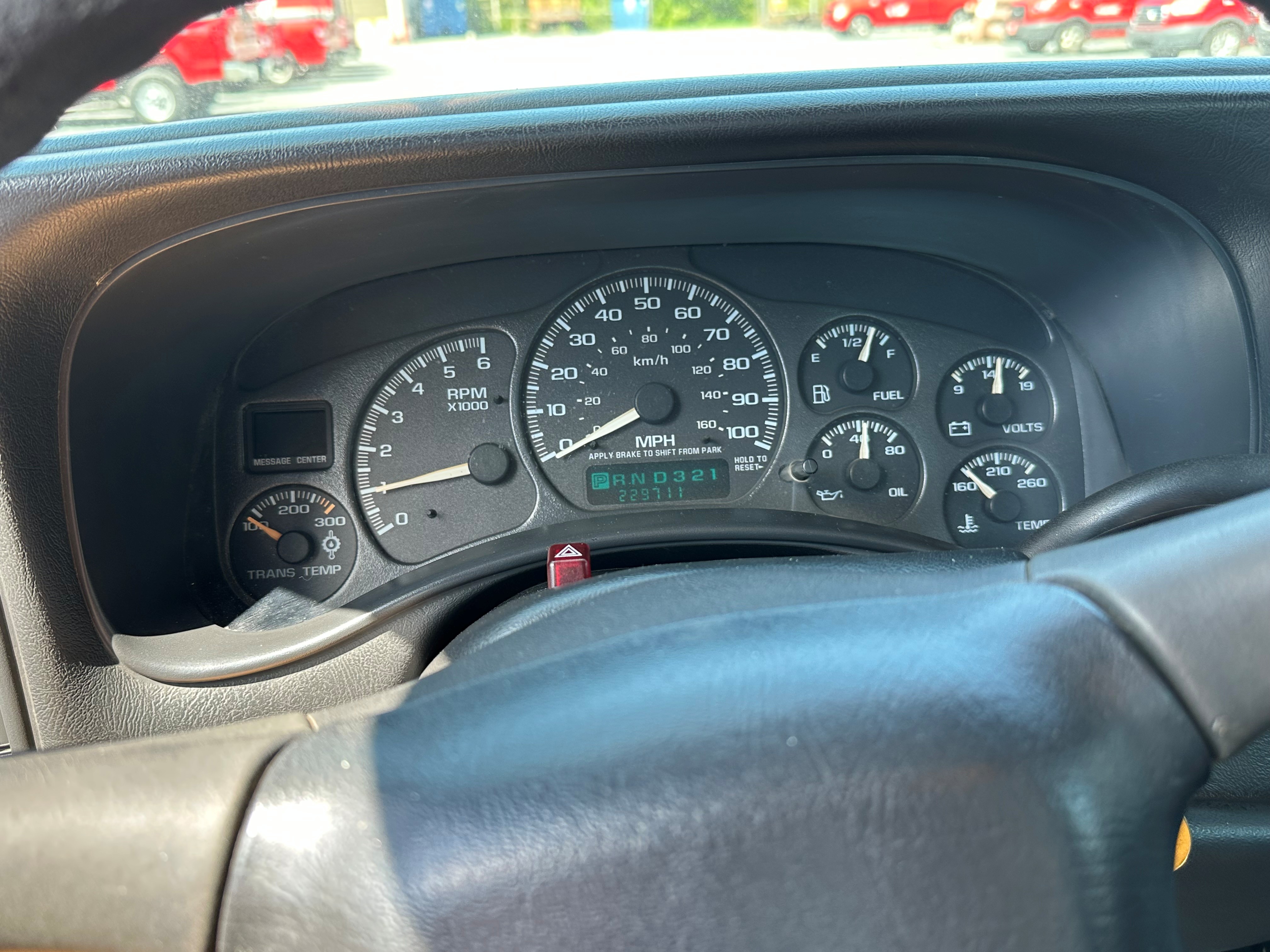 Used 2002 Chevrolet Silverado 3500 2WD Regular Cab image 10