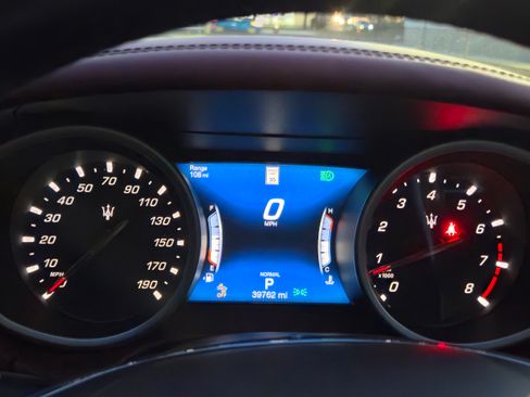 Used 2019 Maserati Ghibli image 15