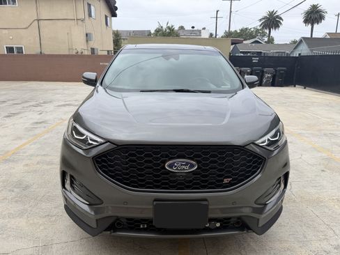 Used 2019 Ford Edge ST w/ Equipment Group 401A AWD/4WD image 9