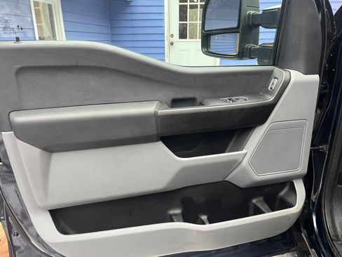 Used 2024 Ford F250 XL w/ 360-Degree Camera Package image 9