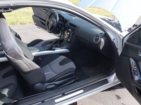Used 2004 MAZDA RX-8 image 12