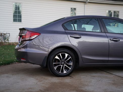 Used 2015 Honda Civic EX image 13