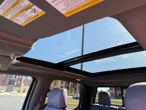 Used 2019 Ford F150 XLT w/ Equipment Group 302A Luxury image 16