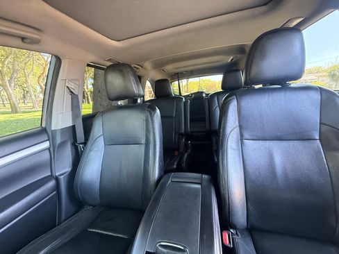 Used 2016 Toyota Highlander XLE FWD image 21