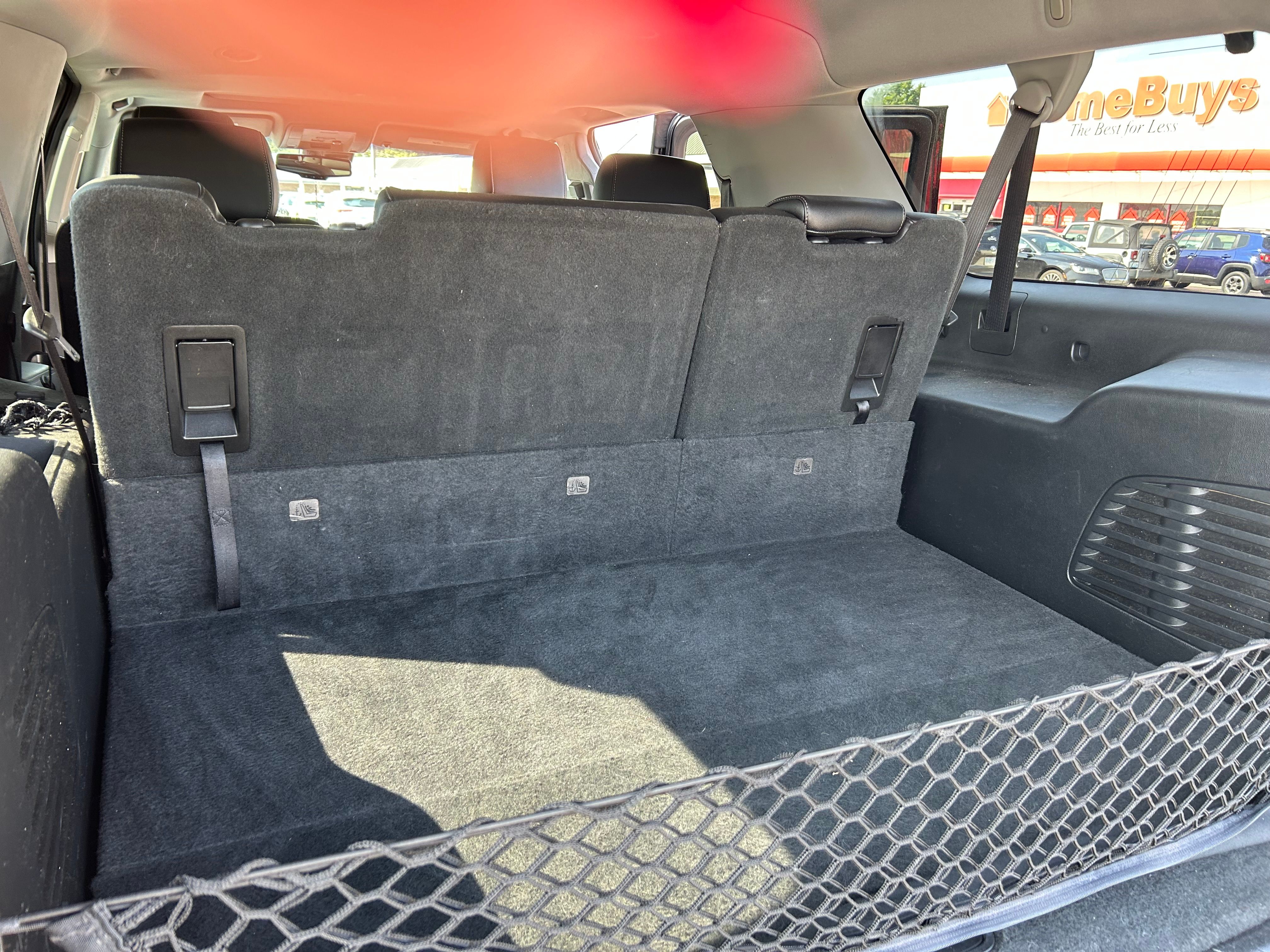Used 2019 Chevrolet Suburban LT AWD/4WD image 11