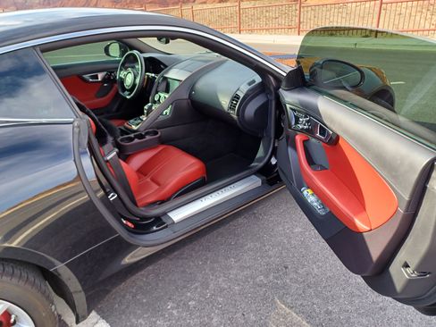 Used 2015 Jaguar F-TYPE S image 6