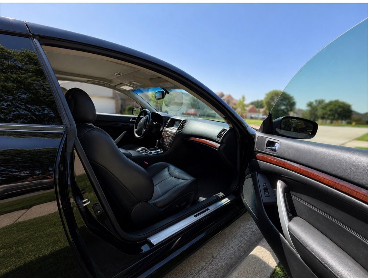 Used 2014 INFINITI Q60 Journey w/ Premium Package RWD image 12
