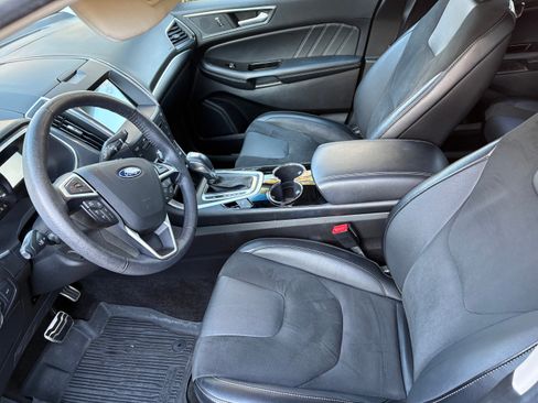 Used 2018 Ford Edge Sport image 8