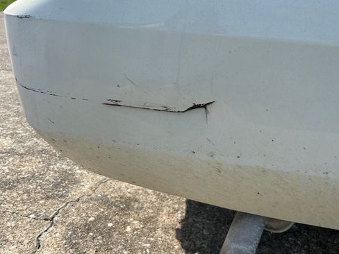 Used 2013 Chevrolet Suburban LS image 11