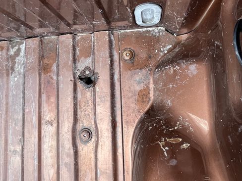 Used 2012 Ford F150 XLT w/ XLT Chrome Pkg image 8