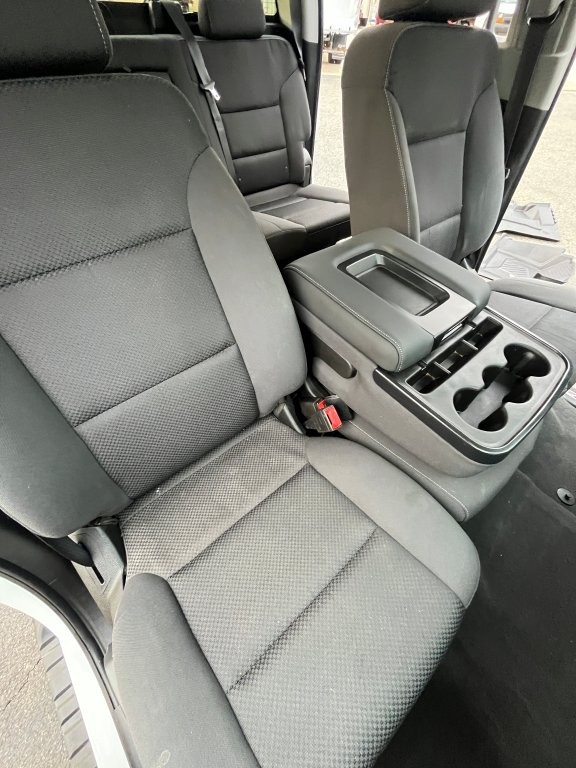 Used 2019 Chevrolet Silverado 2500 LT w/ LT Convenience Package AWD/4WD image 20