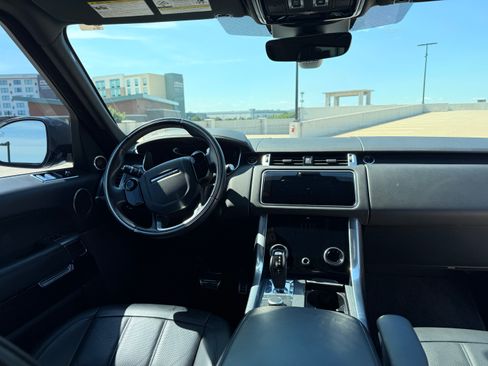 Used 2019 Land Rover Range Rover Sport Supercharged image 5