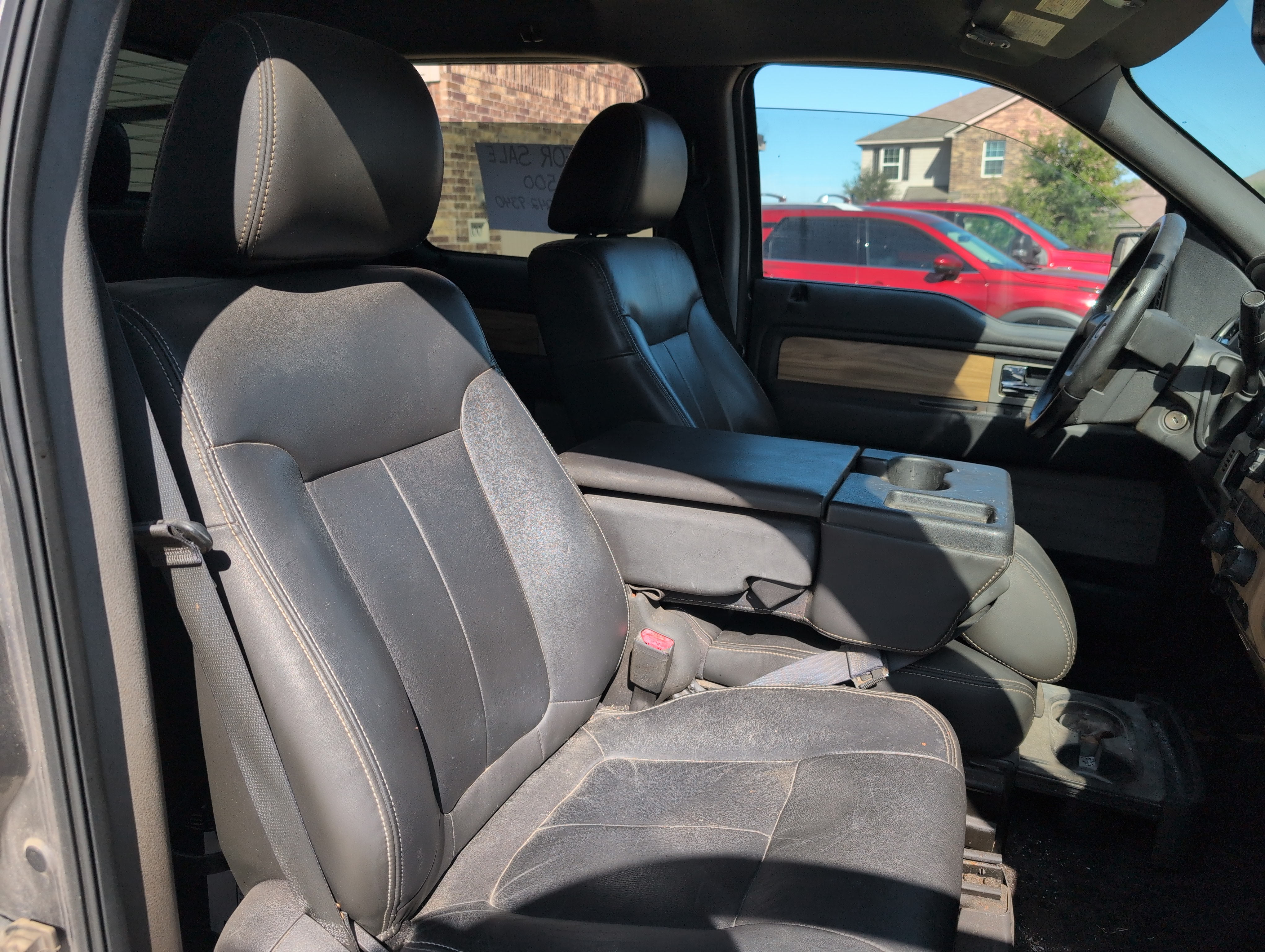 Used 2011 Ford F150 Lariat w/ Lariat Chrome Pkg AWD/4WD image 5