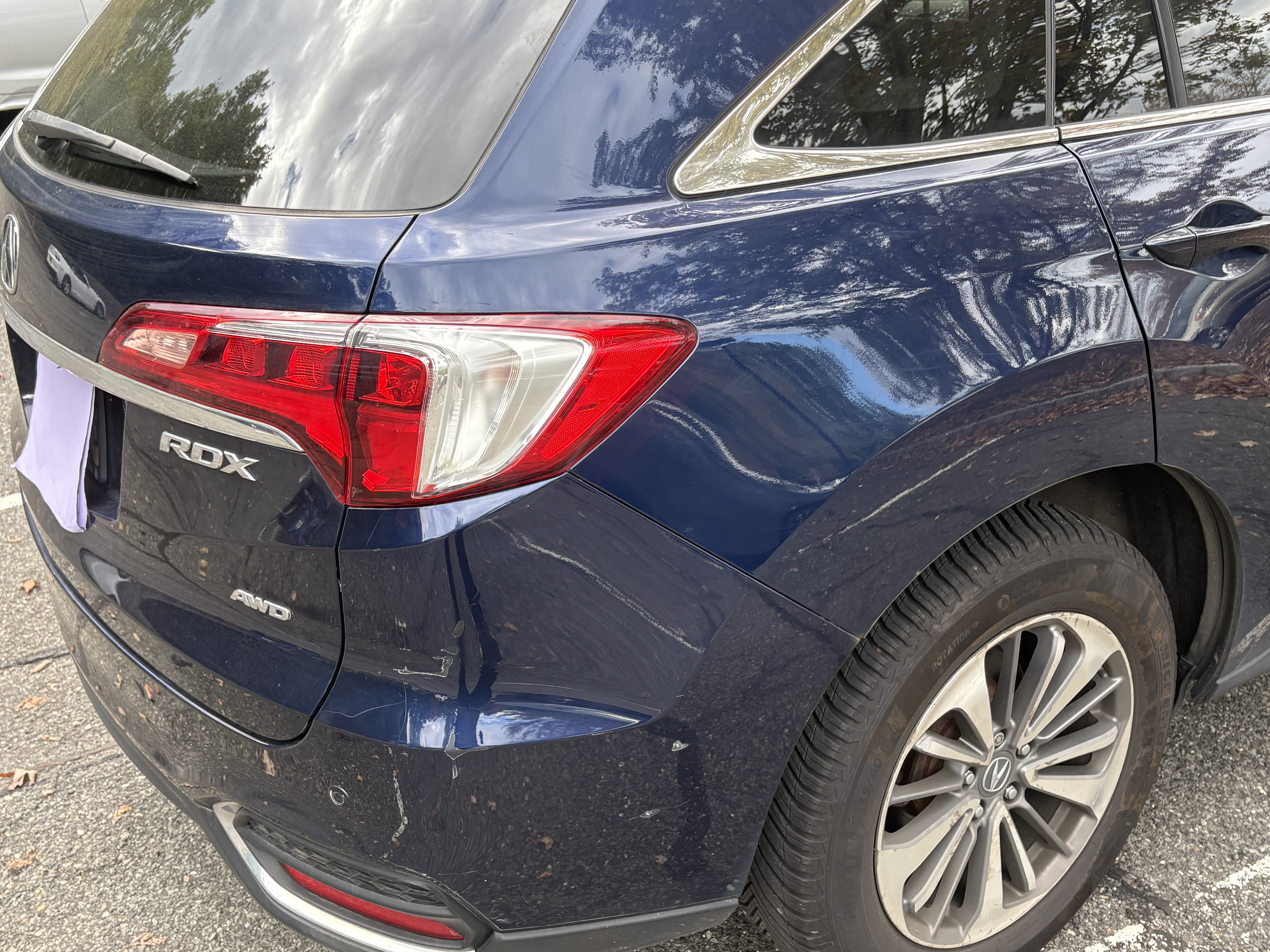 Used 2017 Acura RDX w/ Advance Package AWD/4WD image 16