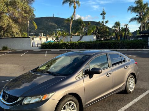 Used 2014 Honda Civic LX image 19