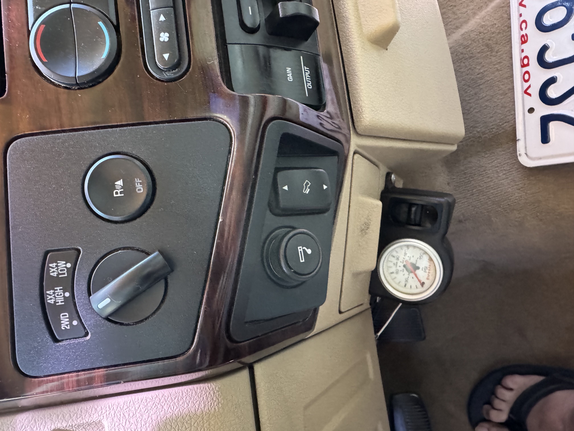 Used 2008 Ford F350 Lariat AWD/4WD image 13
