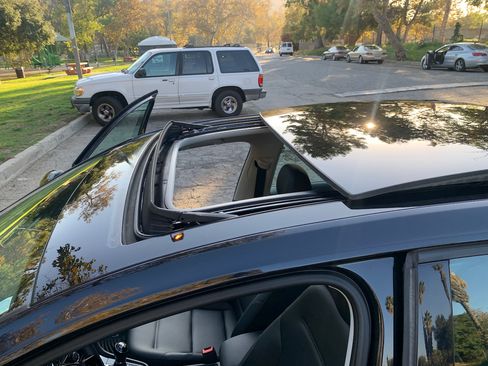 Used 2020 Volkswagen Golf 4-Door image 15