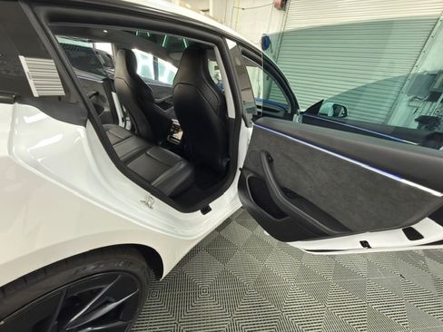 Used 2024 Tesla Model 3 Performance AWD/4WD image 15
