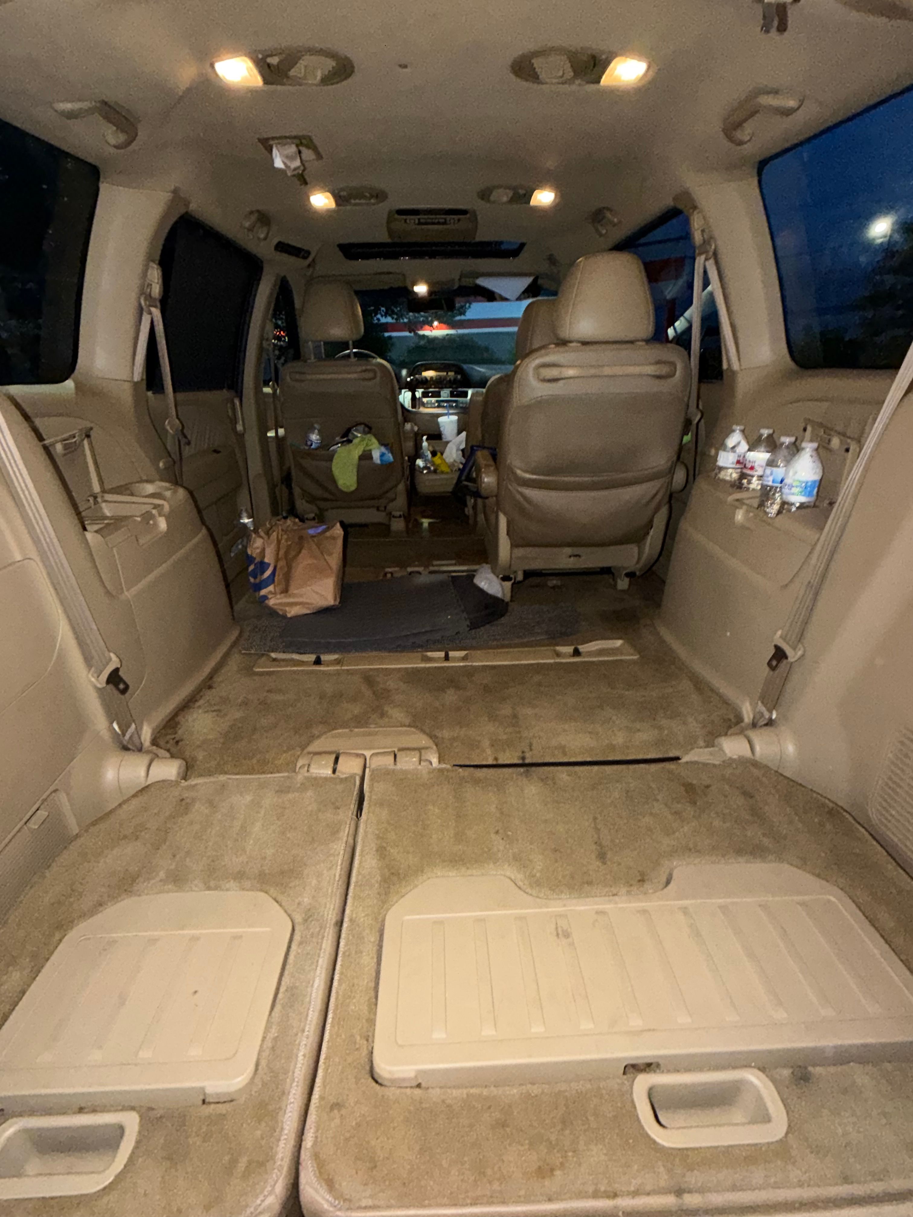 Used 2010 Honda Odyssey EX-L image 10
