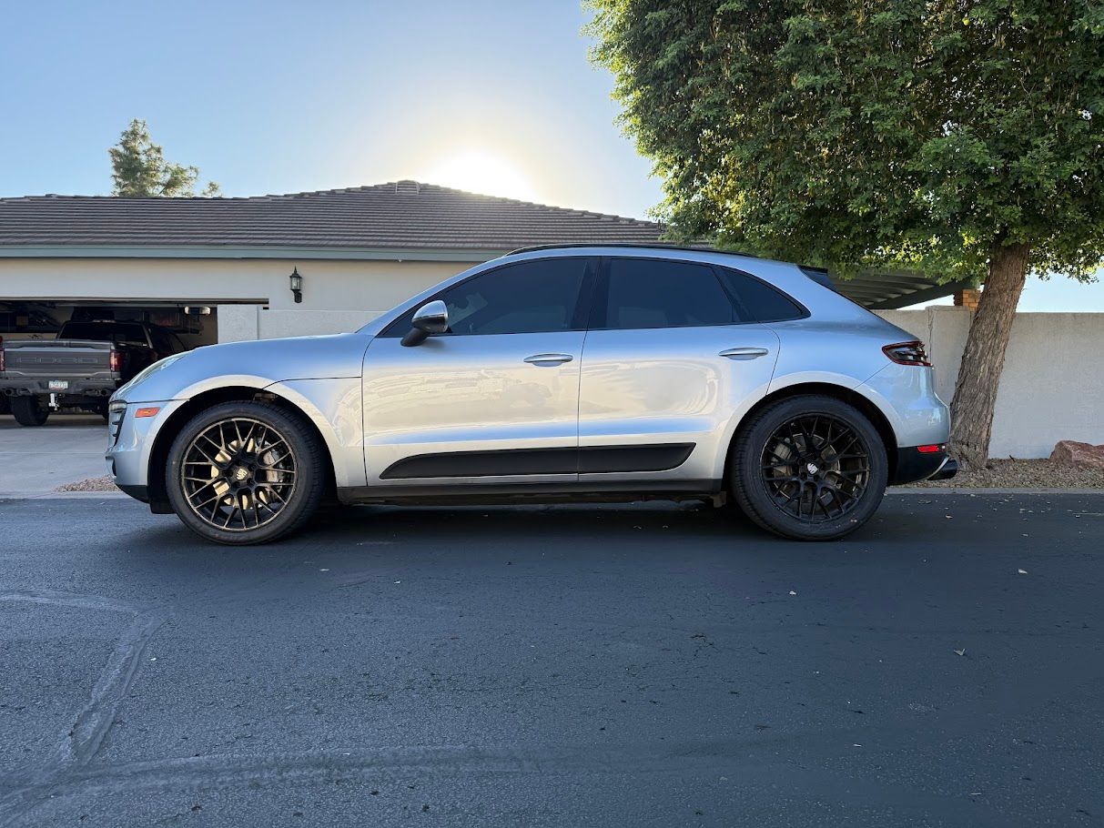Used 2015 Porsche Macan S AWD/4WD image 10