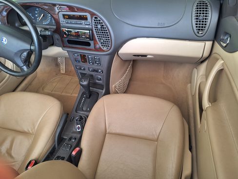 Used 2003 Saab 9-3 SE image 27