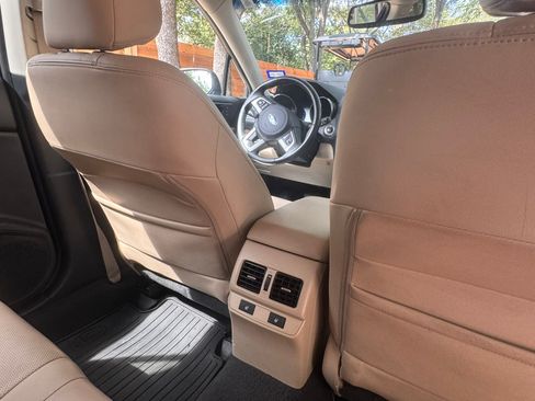 Used 2015 Subaru Outback 2.5i Limited image 27