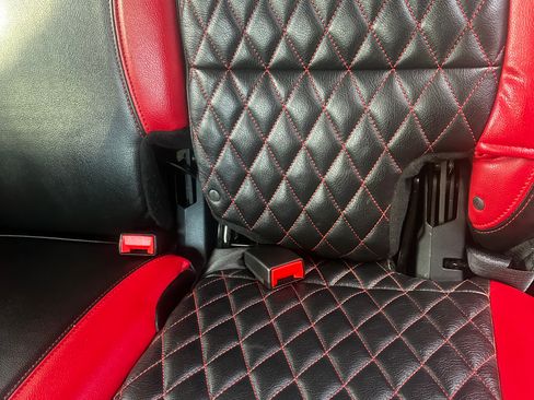 Used 2018 Jeep Wrangler Unlimited Rubicon AWD/4WD image 17