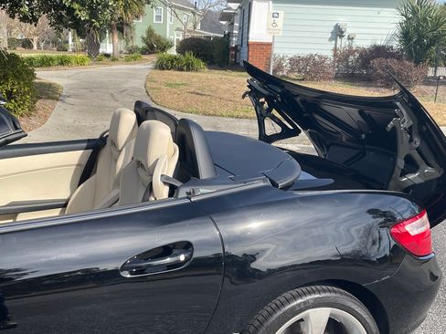 Used 2012 Mercedes-Benz SLK 350 image 14