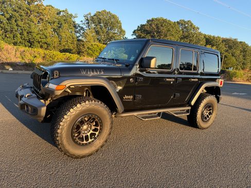 Used 2022 Jeep Wrangler Unlimited Sport AWD/4WD image 6