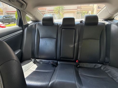 Used 2016 Honda Civic EX-L image 9