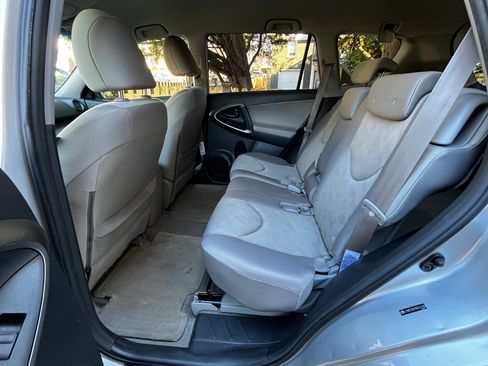 Used 2009 Toyota RAV4 4WD image 11