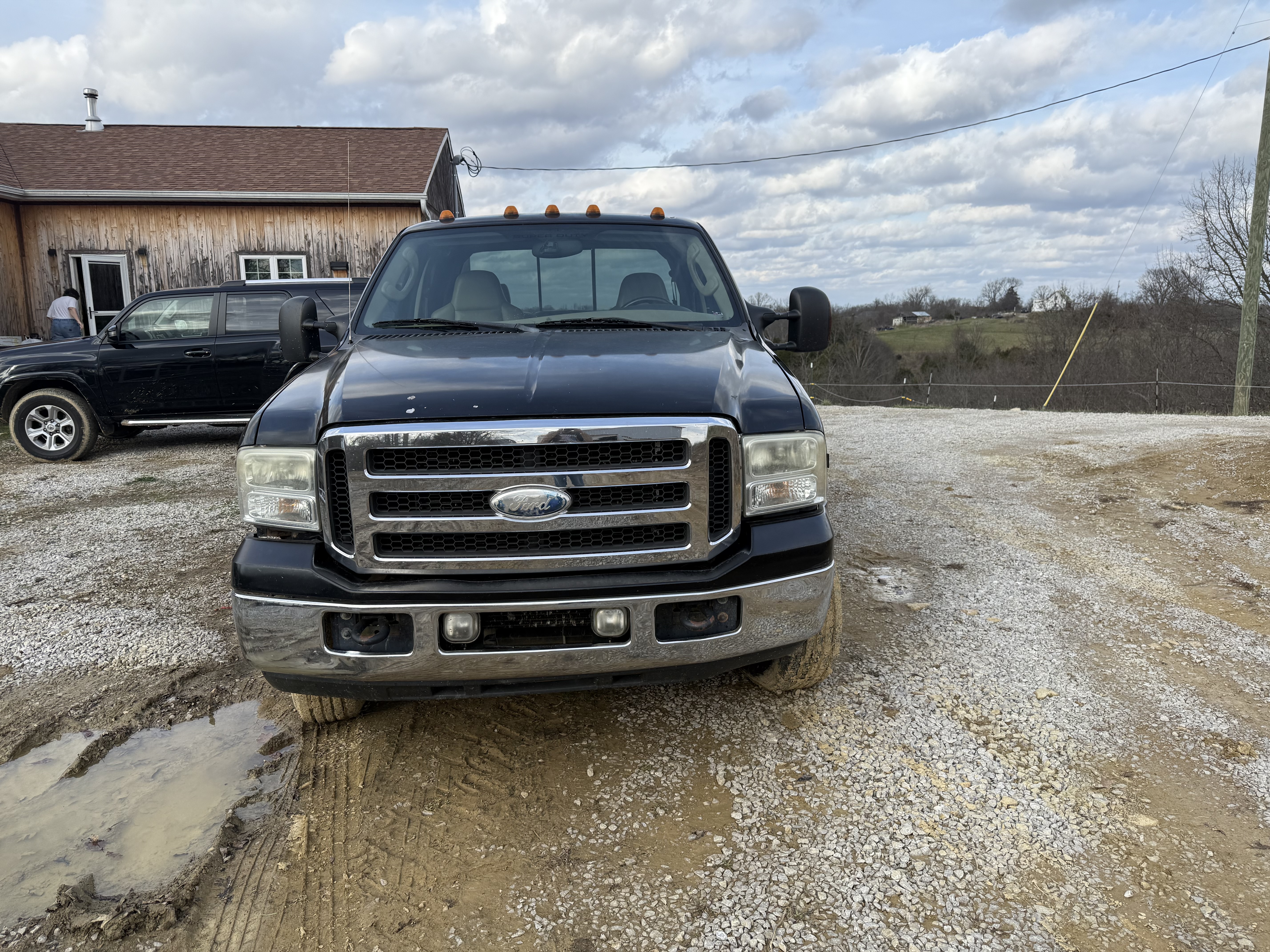 Used 2005 Ford F350 Lariat AWD/4WD image 1