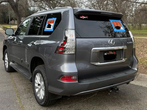 Used 2015 Lexus GX 460 image 5