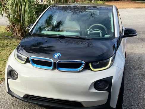 Used 2015 BMW i3 w/ Range Extender image 2