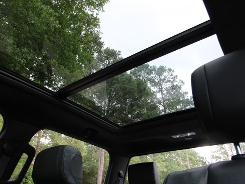 Used 2022 Toyota Tundra Platinum image 14