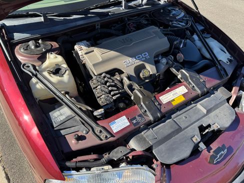 Used 1998 Chevrolet Lumina LTZ w/ Sport Performance Pkg image 2