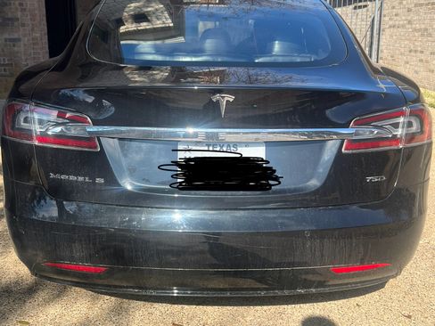 Used 2018 Tesla Model S 75D image 5